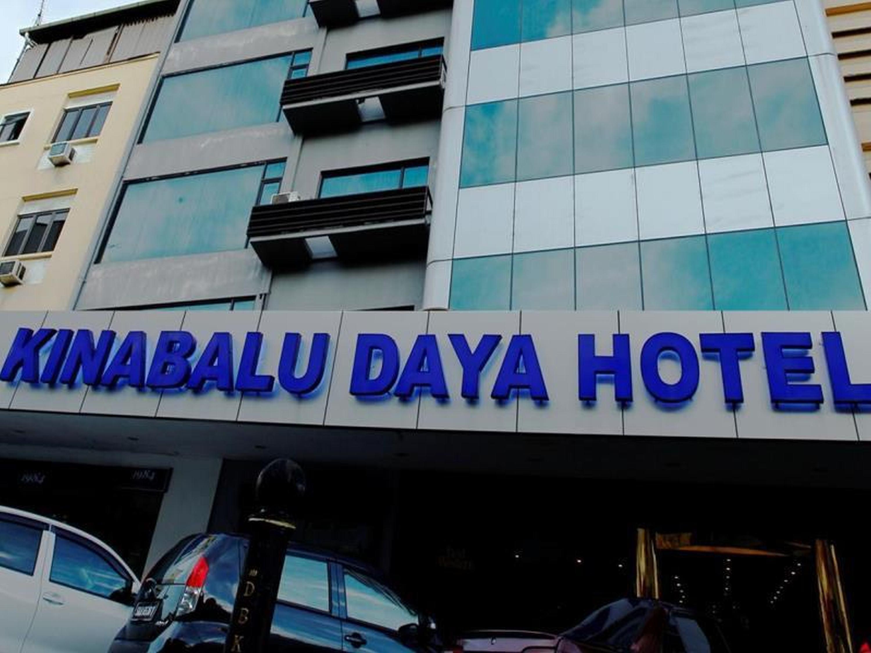 Kinabalu Daya Hotel Kota Kinabalu Bagian luar foto